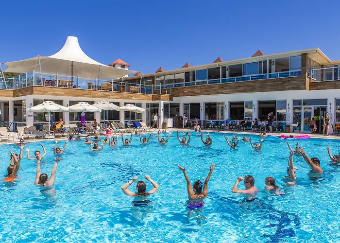 Armonia Holiday Village & SpaSpa Hotel